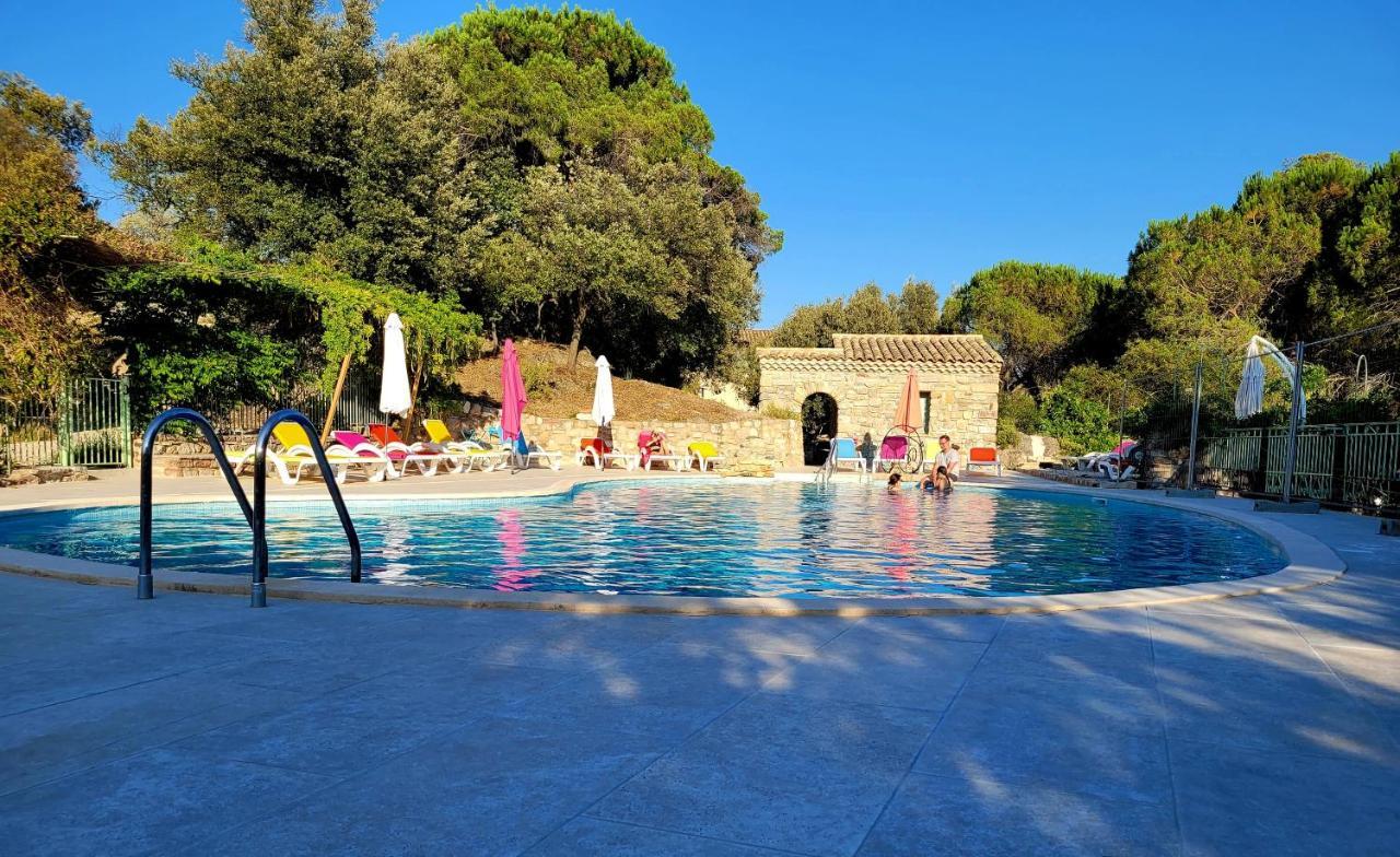 Hotel Les Hauts De Mourèze エクステリア 写真