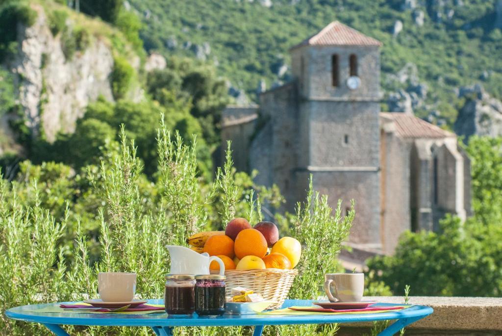 Hotel Les Hauts De Mourèze エクステリア 写真